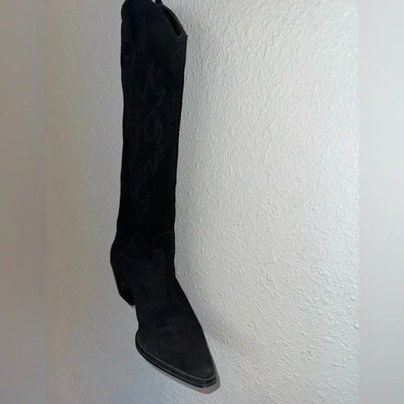 Zara Black Suede Women's Boots size 37 gently used - Picture 5 of 8